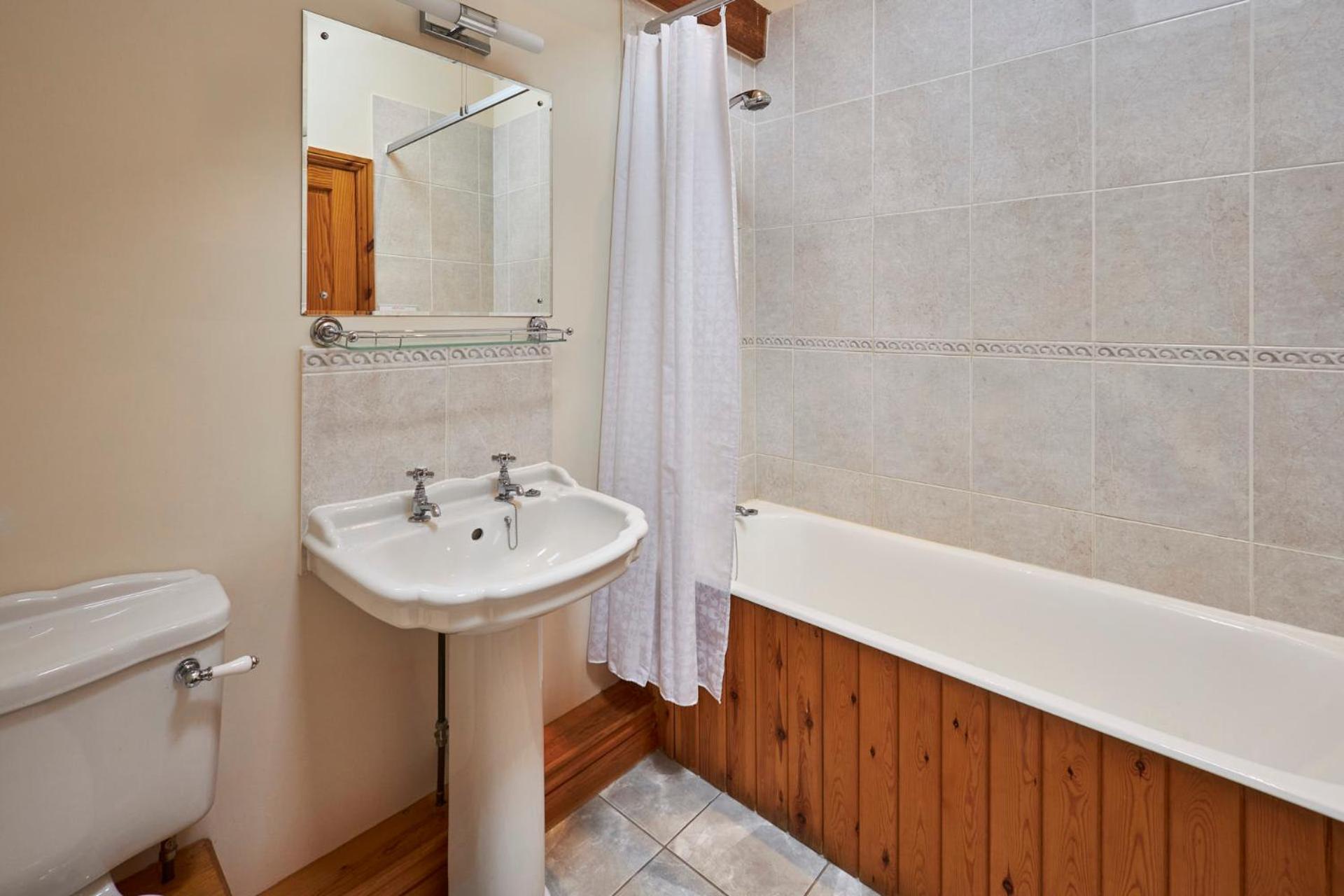 Apartment Host & - Carr Edge *